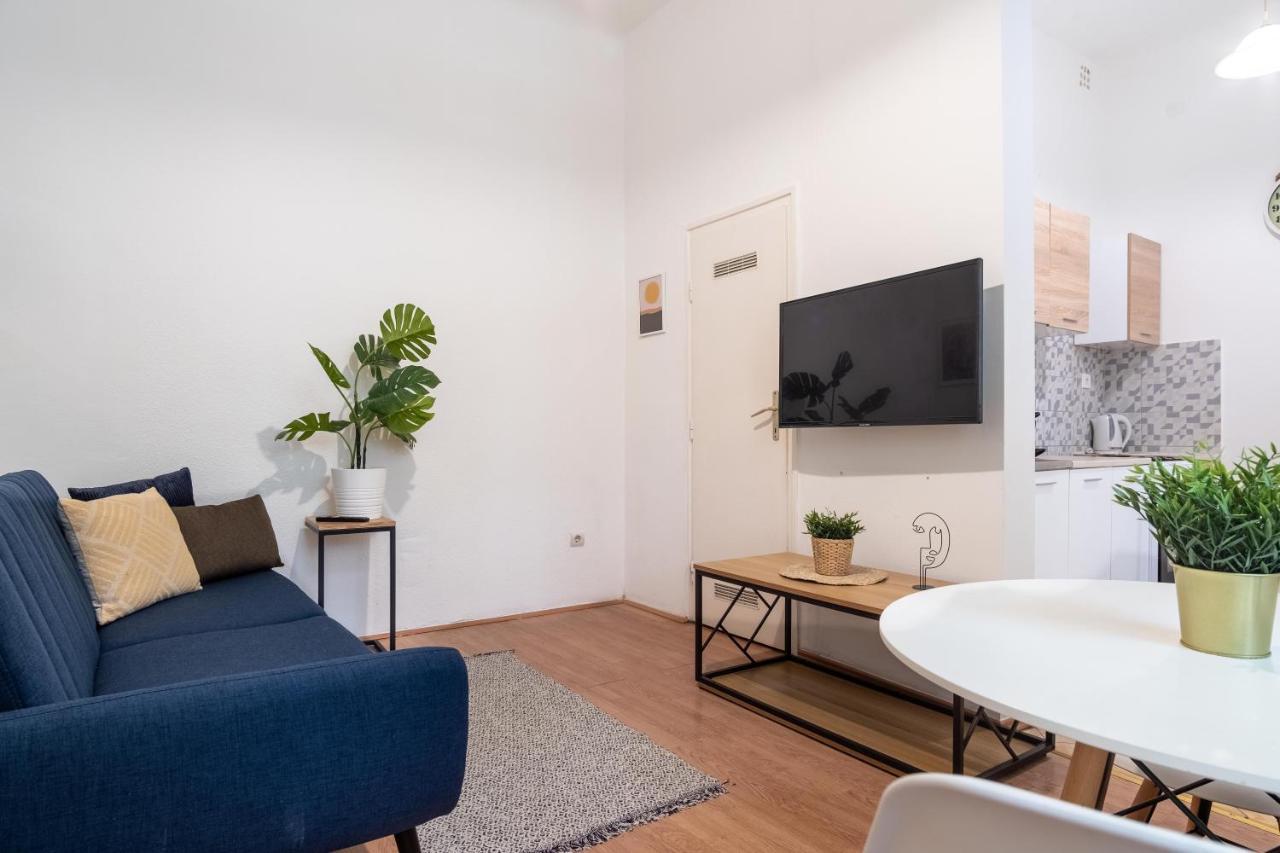 Apartmán Very Central 1-Br Apt With Patio Budapešť Exteriér fotografie