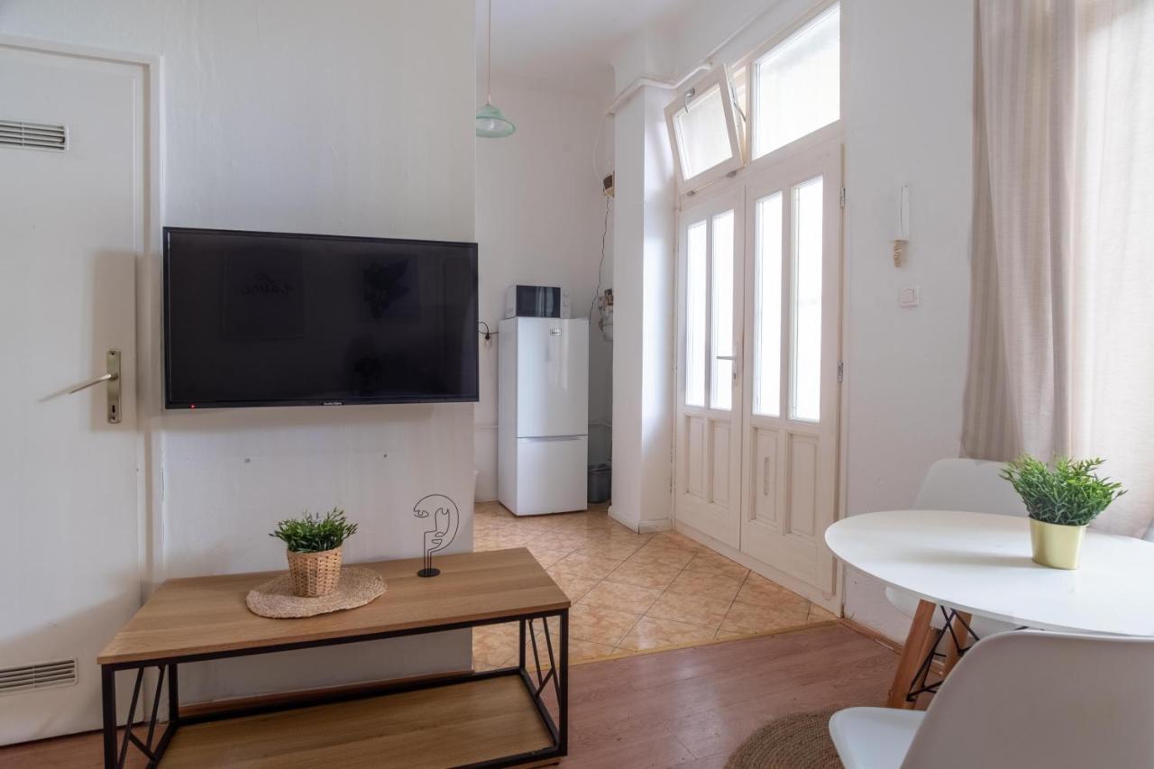 Apartmán Very Central 1-Br Apt With Patio Budapešť Exteriér fotografie